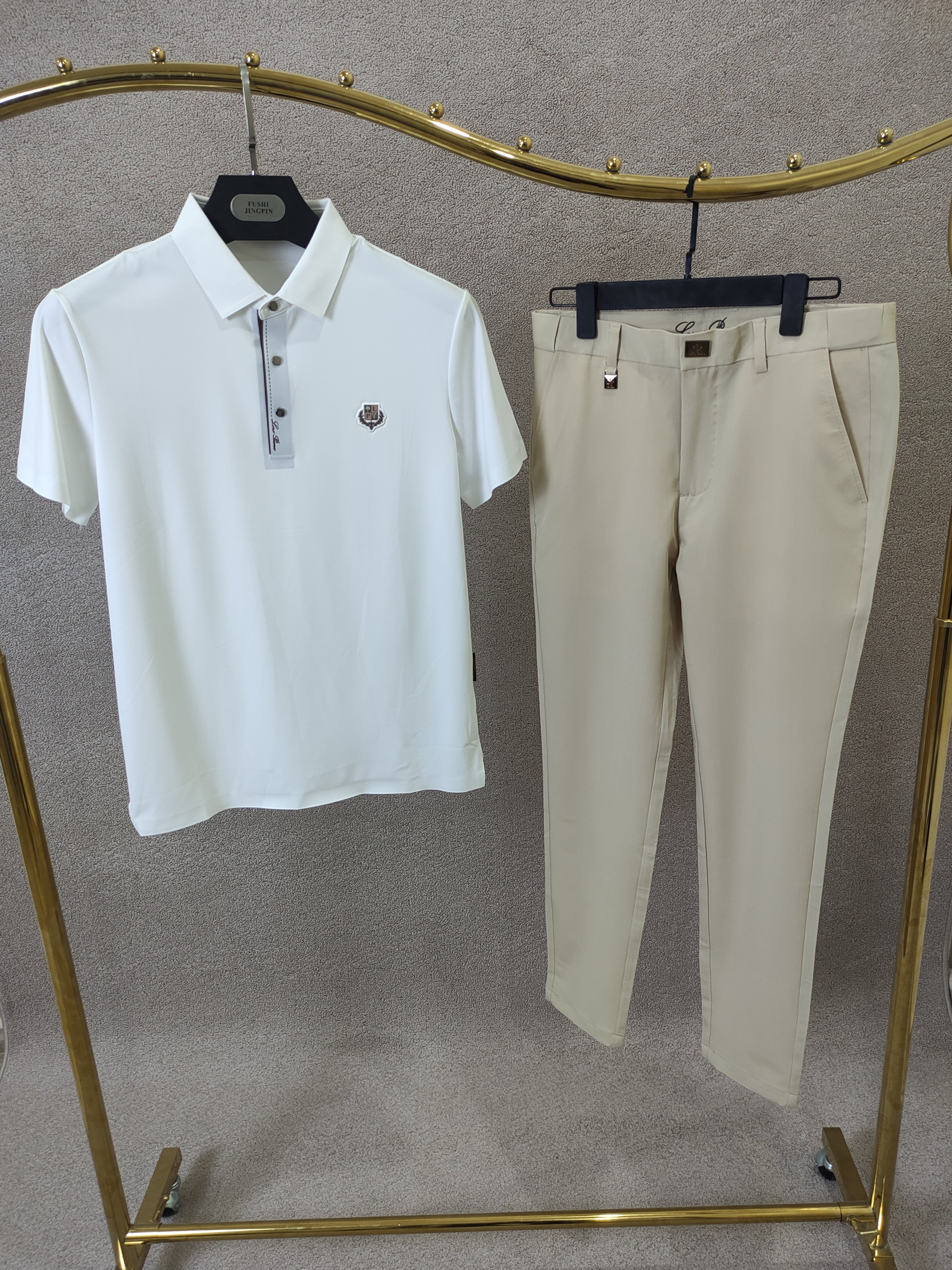 Ensemble Loro Piana