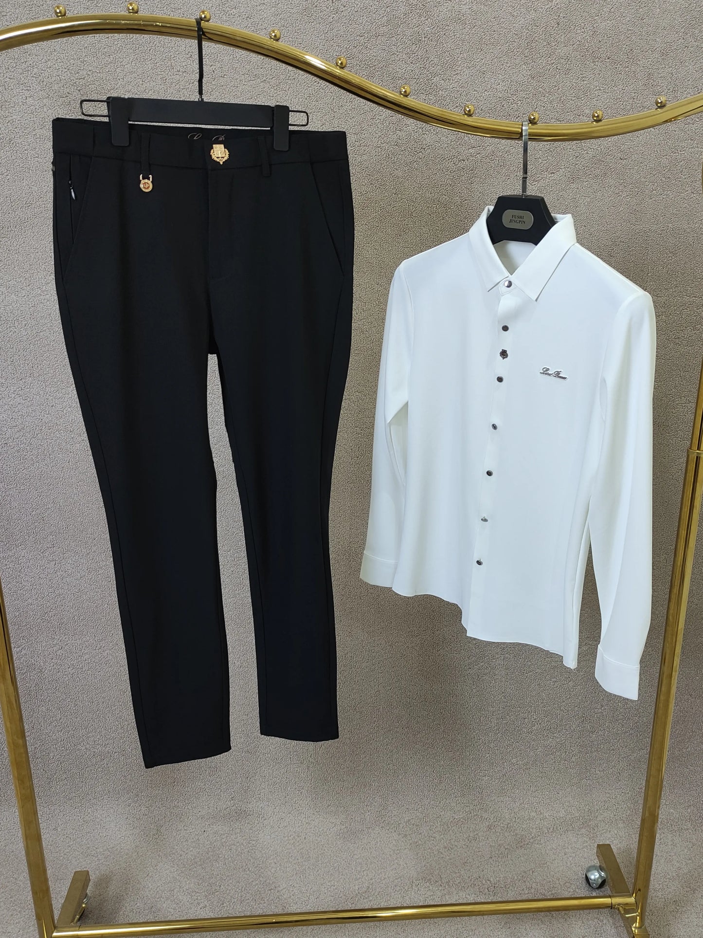 Ensemble Loro Piana